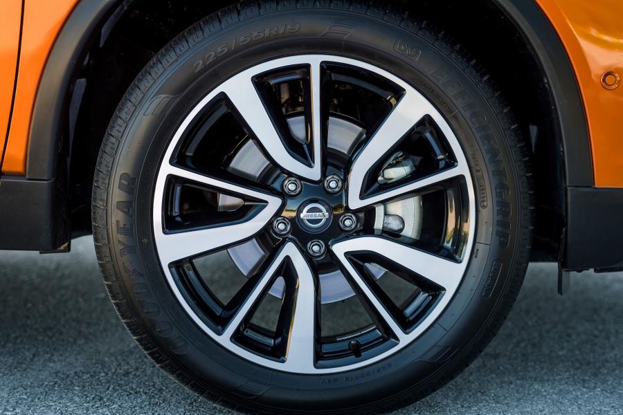 Колеса Nissan X-Trail (T32) 2017 года  (WW) (фото 15 из 52)